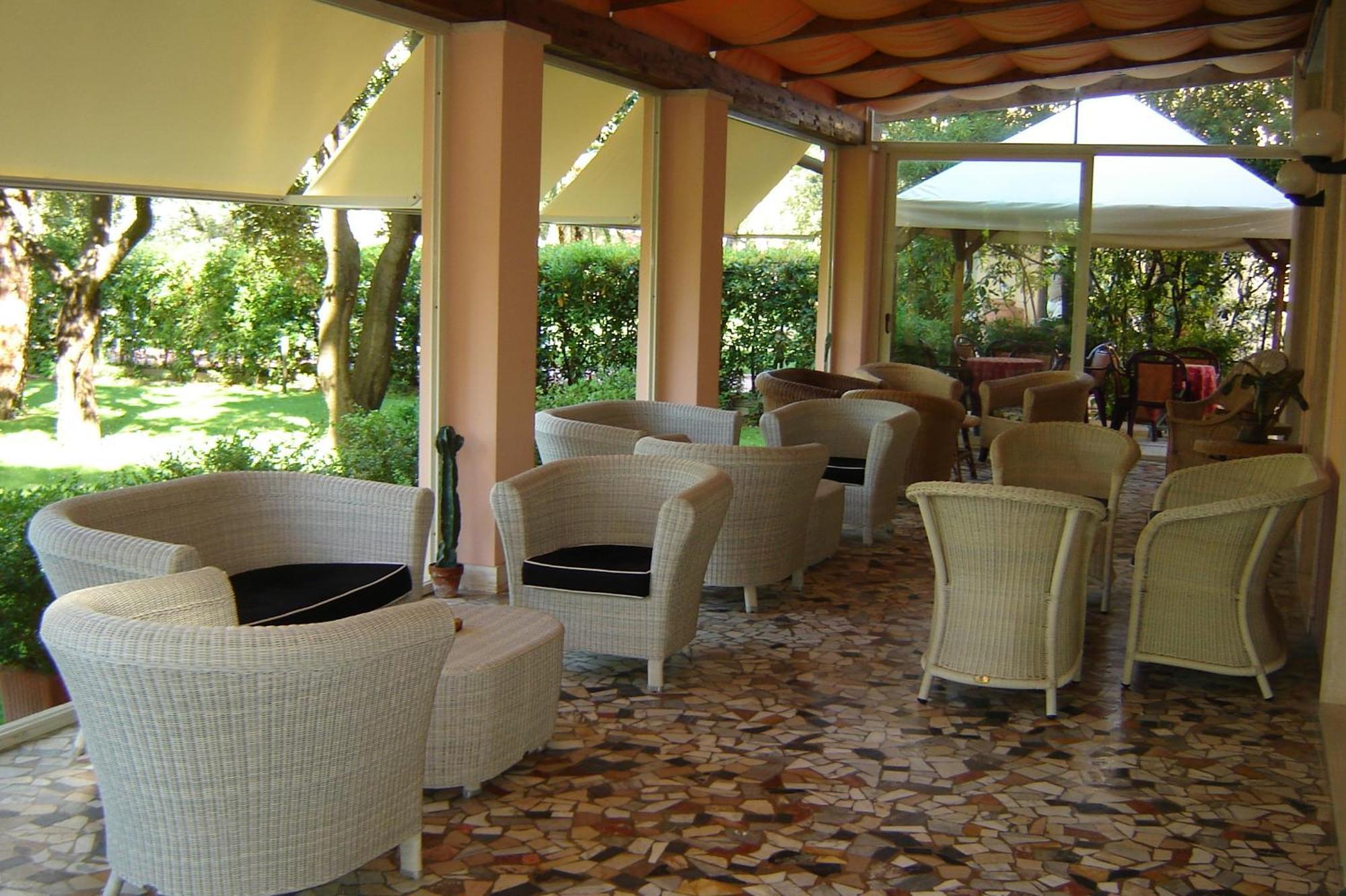 Hotel Mediterraneo Marina di Pietrasanta Exterior foto